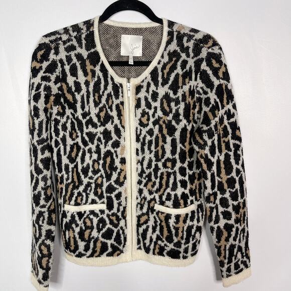 Joie Medium M Cream Black Leopard Print Wool Mohair Full Zip Sweater Animal Crew - Picture 1 of 9